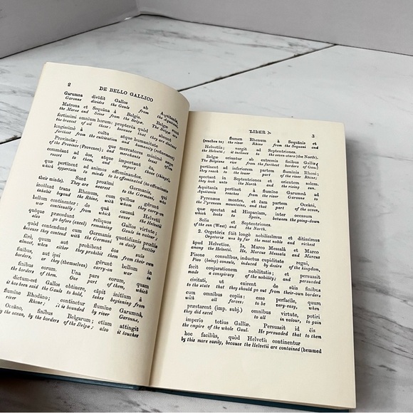 Caesar's Gallic War Interlinear Translation Mckay - Picture 8 of 16